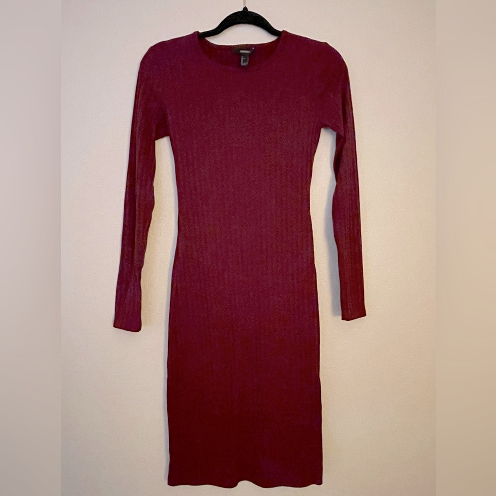 Elegant Burgundy Long Sleeve Dress